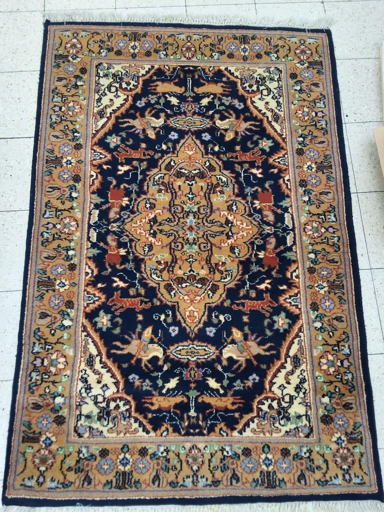 Tapijt indisch 1m x 1,50m, Huis en Inrichting, Ophalen