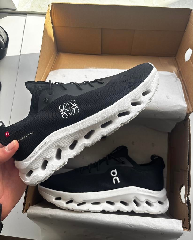 On x Loewe Cloudtilt 2.0 Zwart, Kleding | Heren, Schoenen, Nieuw, Sneakers, Zwart, Ophalen of Verzenden