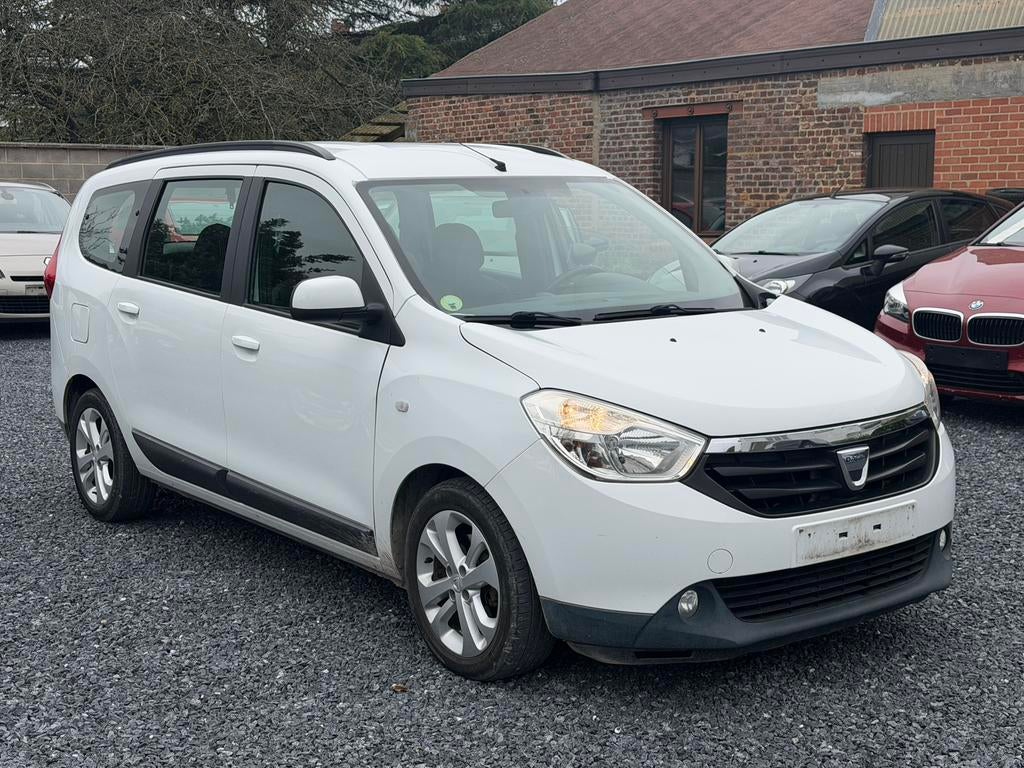 Dacia lodgy 1.5 DCI 2013 7 PLACES / AIR CO / NAVI PR /CRUISE, Auto's, Euro 5, Stof, Zwart, 4 cilinders