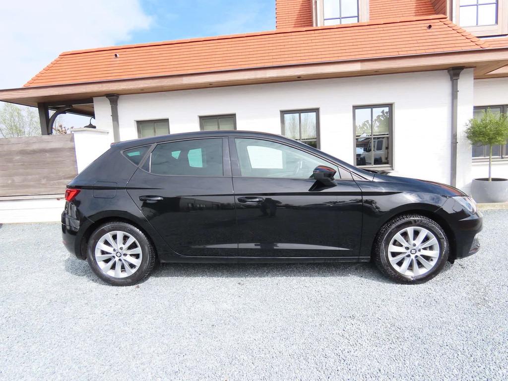 SEAT Leon Leon 1.0 TSI Move! Ultimate OPF (bj 2020), Gebruikt, Euro 6, 4 cilinders, Zwart