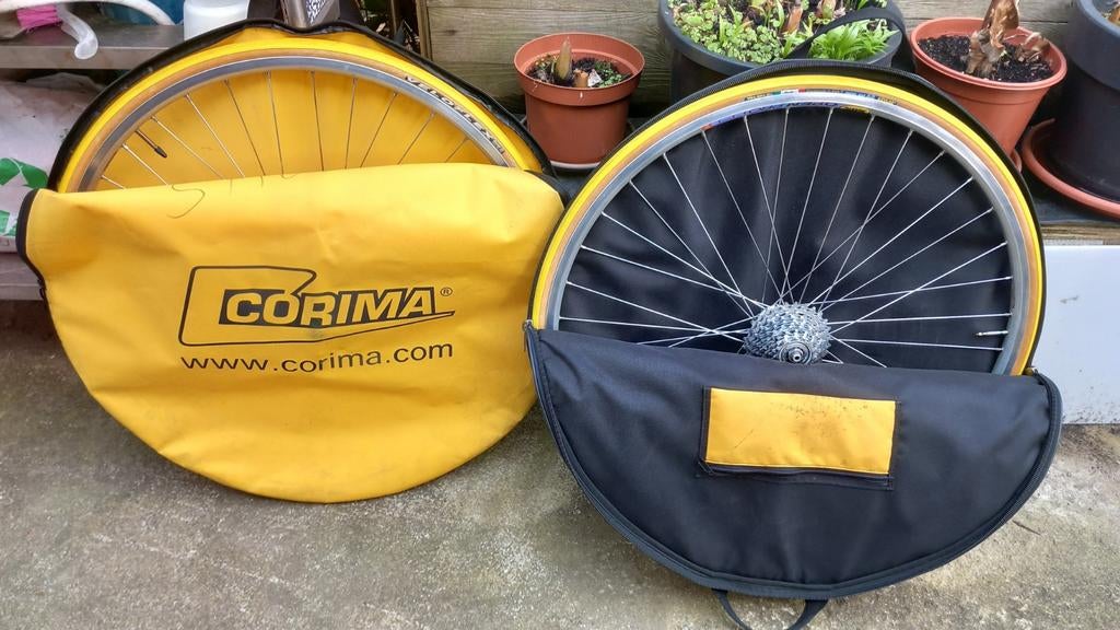 Vélo de route. Cadre carbone