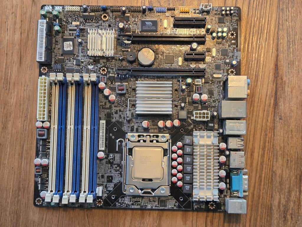 Acer moederbord i7, Computers en Software, Moederborden, Ophalen of Verzenden, Intel