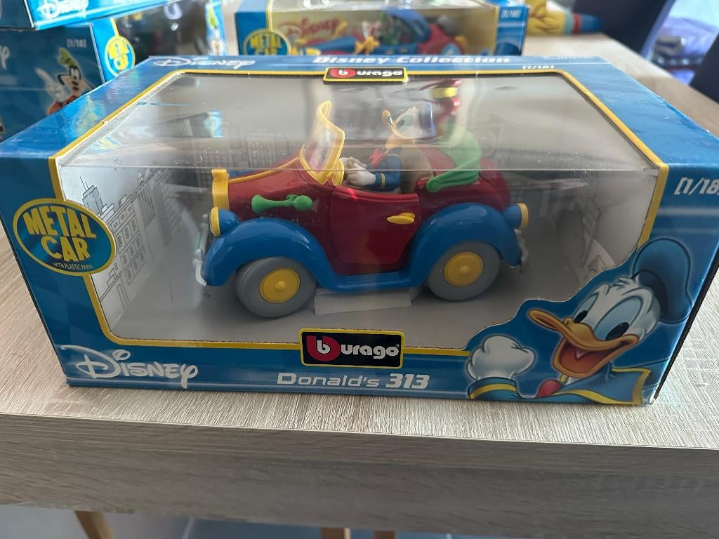 Burago en métal 1:18 de la collection Disney, Collections, Disney, Comme neuf, Autres types, Donald Duck, Enlèvement ou Envoi