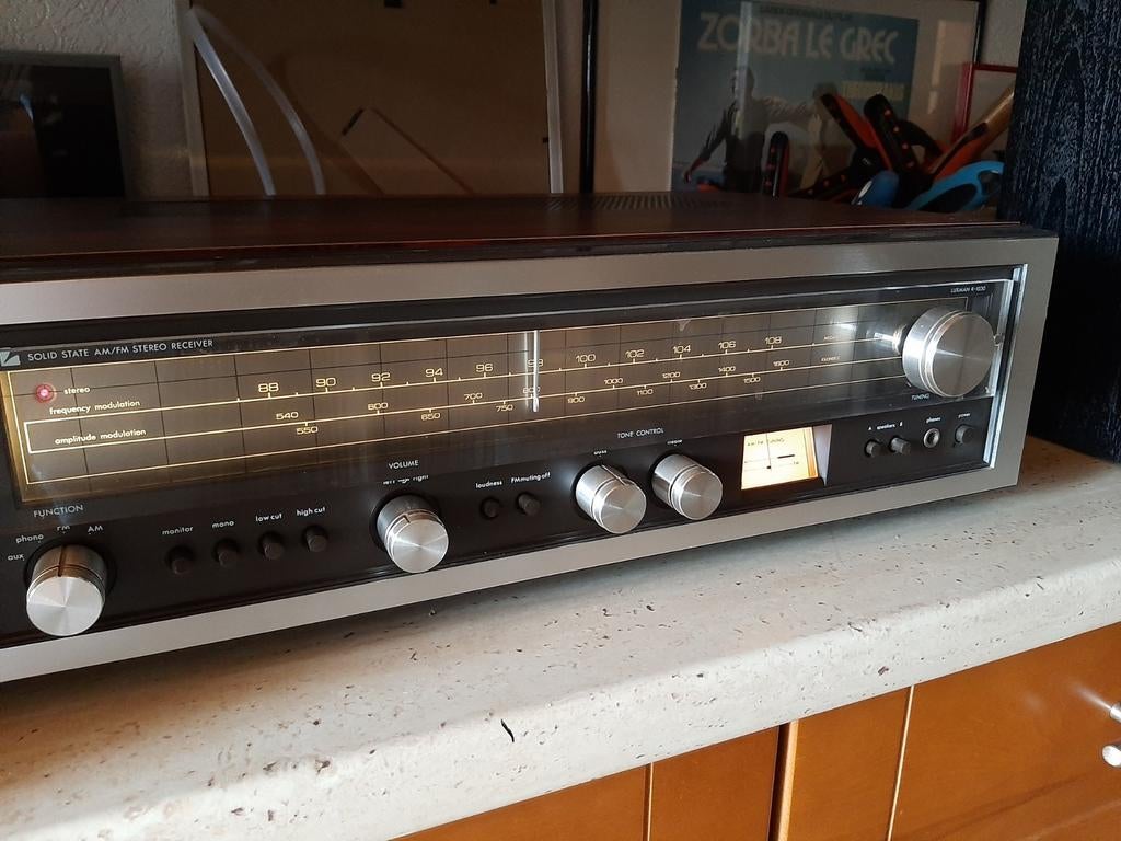 Receiver LUXMAN R- 1030 état neuf, TV, Hi-fi & Vidéo, Amplificateurs & Ampli-syntoniseurs, Enlèvement ou Envoi, Comme neuf