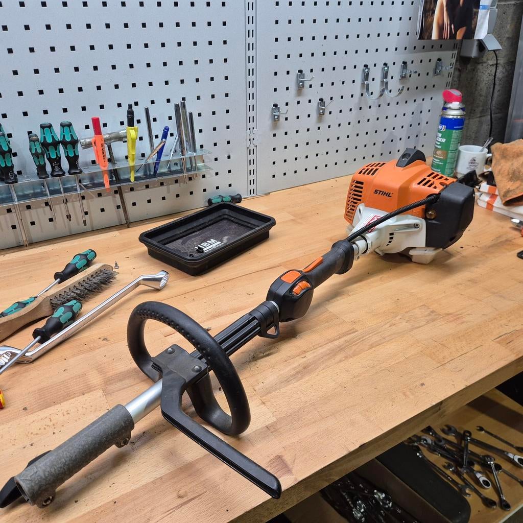 Stihl km 94 rc combi motor, Tuin en Terras, Heggenscharen, Ophalen