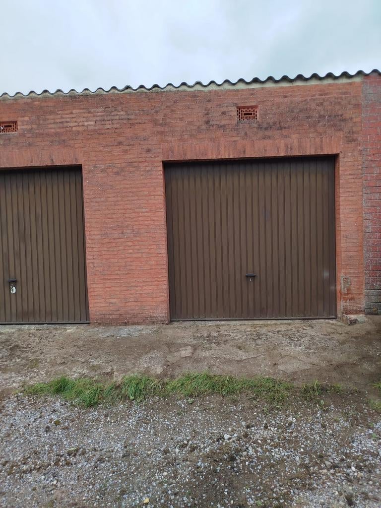Garage à vendre, Immo