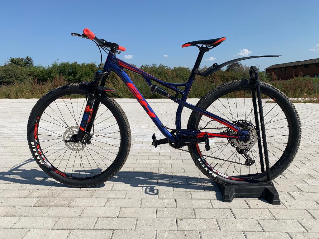 VTT tout suspendu LYNX RACE 4.0 XT 12V MIX RHYTHM, Vélos & Vélomoteurs, Autres marques, 10 à 15 vitesses, Comme neuf, Enlèvement