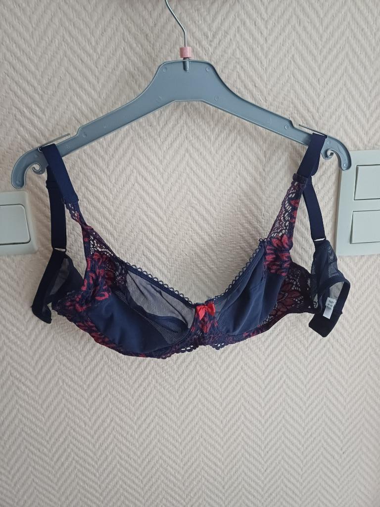 soutien gorge eur70D, Enlèvement ou Envoi, Bleu, Soutien-gorge