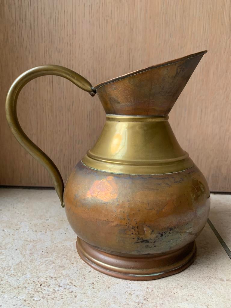 Cruche en cuivre, Enlèvement ou Envoi