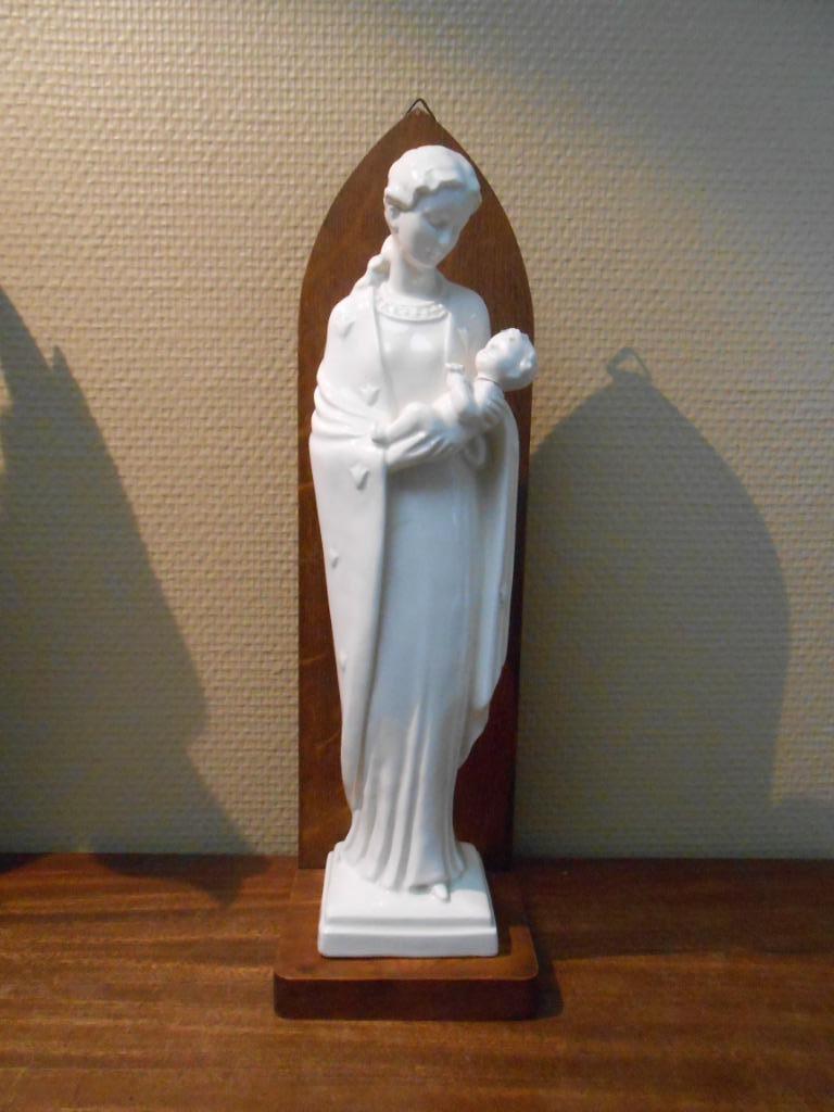 Goebel maria met kind, Enlèvement ou Envoi