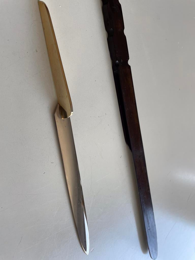 Twee oude brievenopeners, Antiek en Kunst, Ophalen of Verzenden