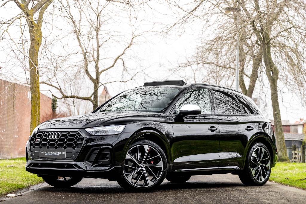 Audi SQ5 3.0 V6 3x S-Line * Pano * ACC * BOSE * Trekhaak, Auto's, Audi, Automaat, Zwart, Leder, Bedrijf