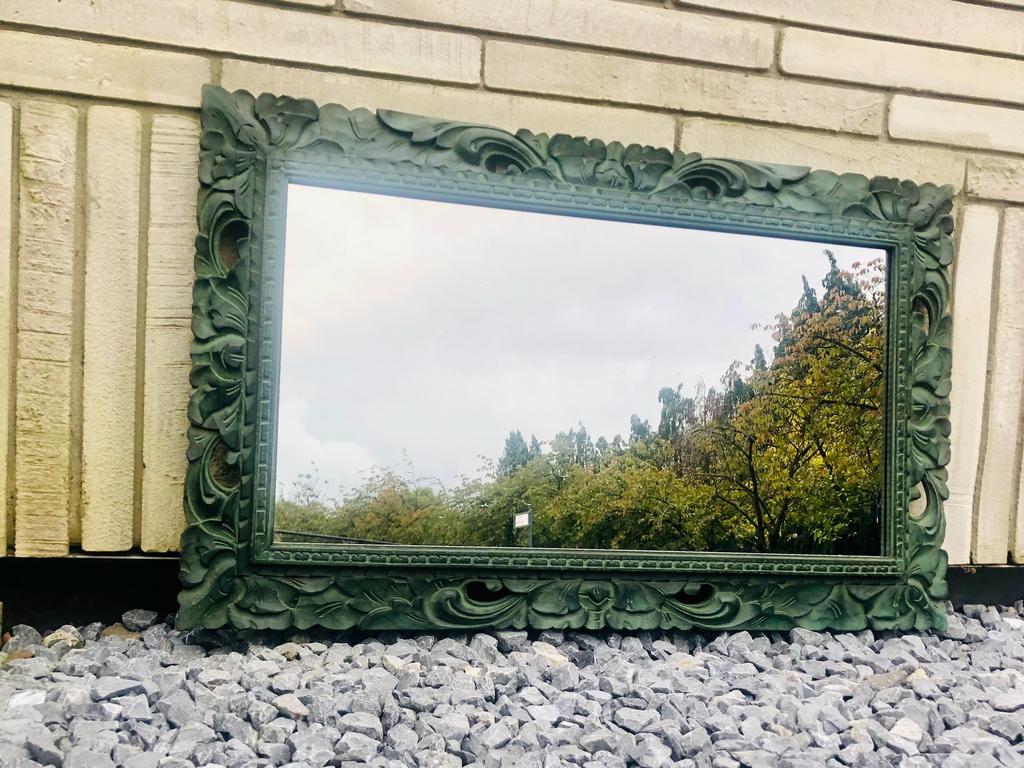 LOT 7 SPIEGELS HANDMADE. GROEN HOUT. VINTAGE BAROK. 73x43cm, Antiek en Kunst, Ophalen, Rechthoekig, 50 tot 100 cm, Minder dan 100 cm