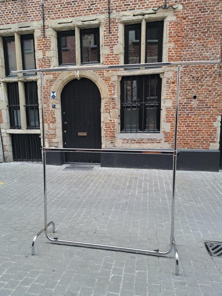 Demonteerbaar dubbel kledingrek., Ophalen