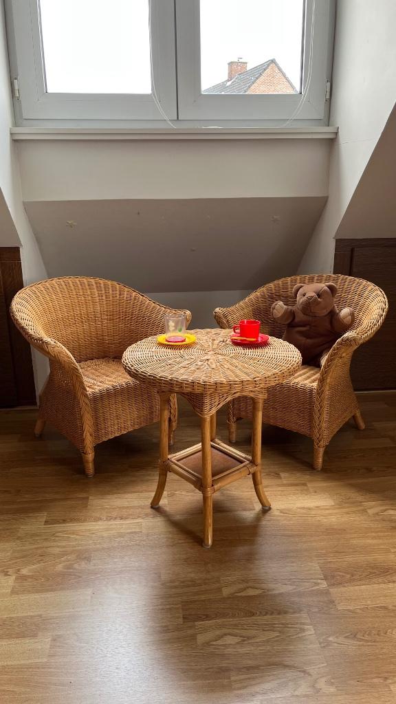 Rotan kinderstoeltjes met bijzettafeltjes, Enlèvement, Comme neuf, Autres types