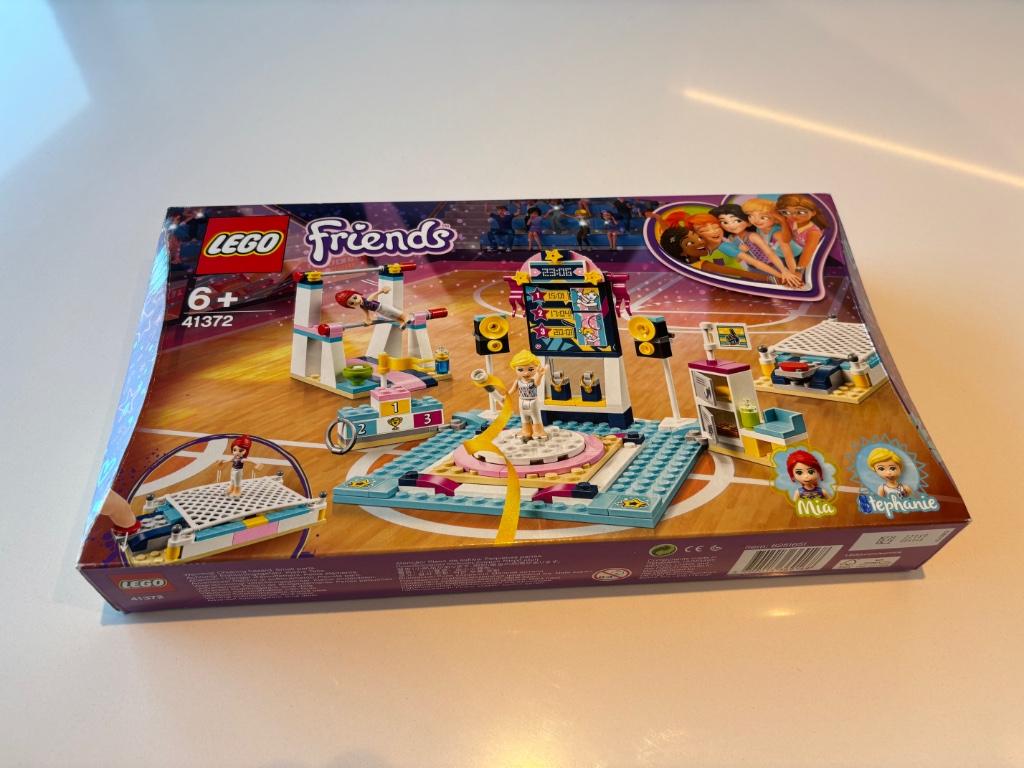 LEGO Friends (41372) Stephanie's gymnastiekshow, Ophalen, Lego