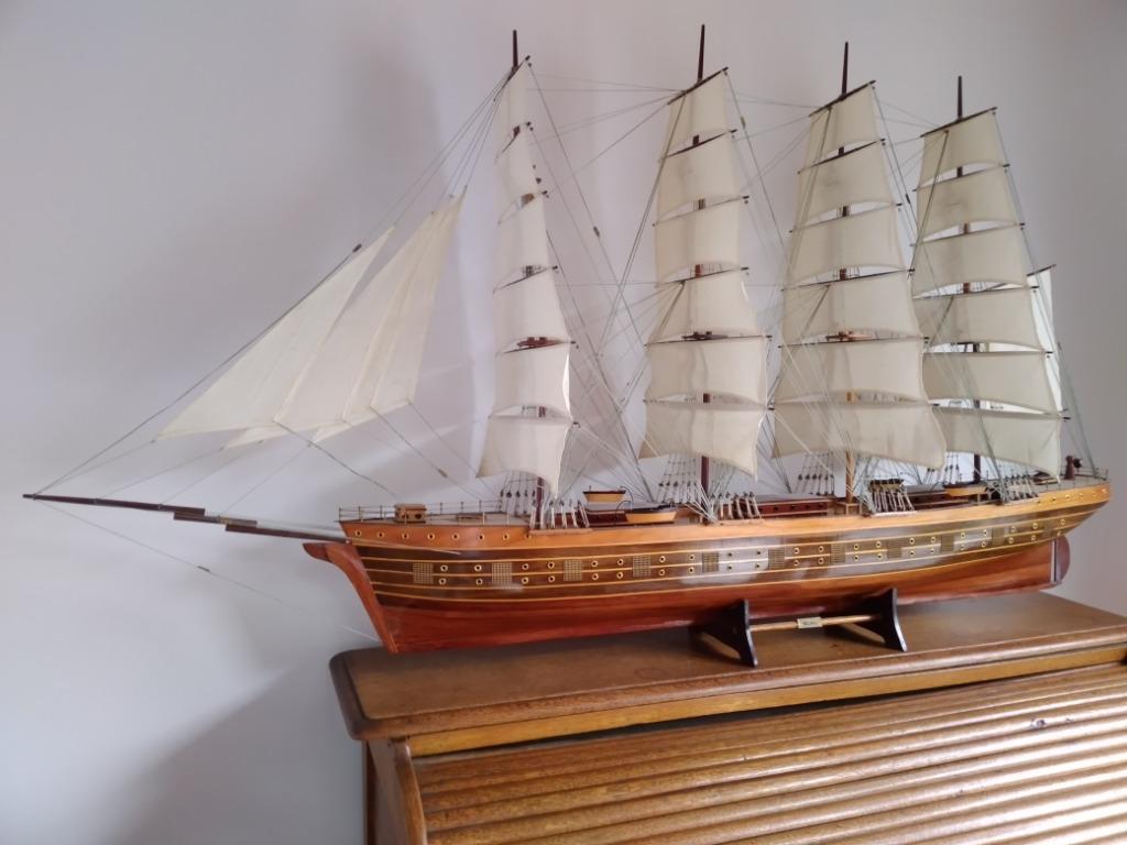 Très grande maquette de bateau en bois 4 mats 155 cm de long, Hobby & Loisirs créatifs, Modélisme | Bateaux & Navires, Enlèvement
