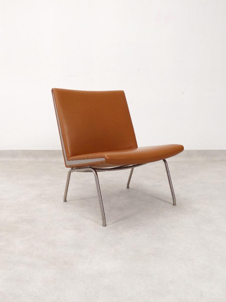 Airport lounge chair CH401 by Hans J. Wegner, Eenpersoons, Minder dan 75 cm, Ophalen of Verzenden, Zo goed als nieuw