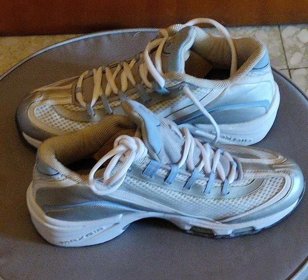 Nieuwe Nike air max sneakers small 40, Kleding | Dames, Schoenen, Nike, Nieuw, Ophalen of Verzenden, Sneakers