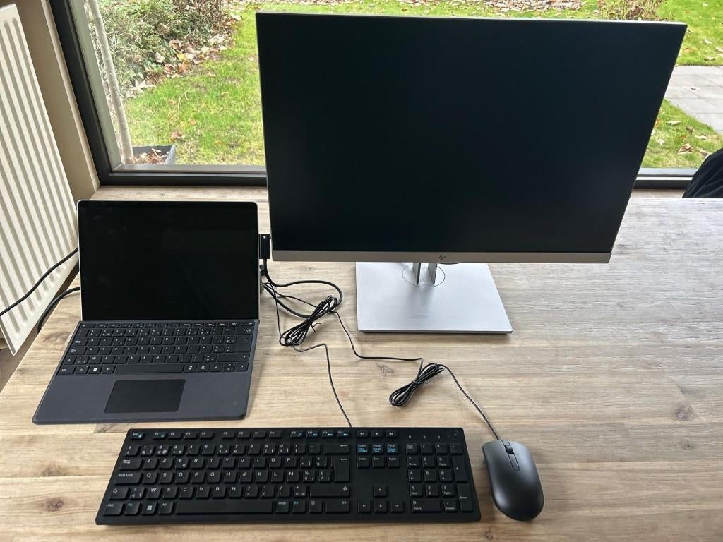 Microsoft Surface Pro 9 Full Home Office, Computers en Software, Windows Laptops, Ophalen, 256 GB, 2 tot 3 Ghz, 8 GB