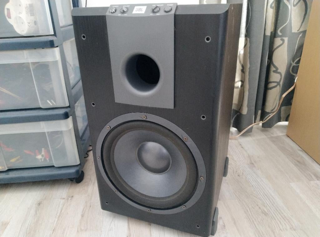 JBL subwoofer izgst, Ophalen, Gebruikt, Subwoofer, JBL