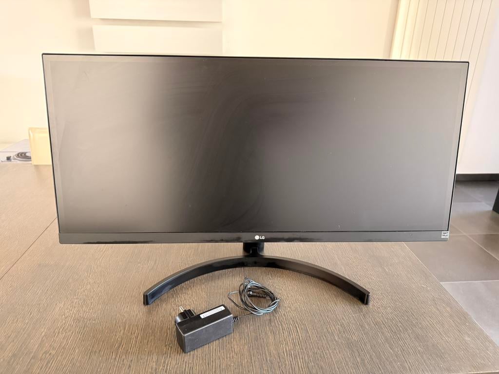 Moniteur LG Ultrawide, Gaming, 3 à 5 ms, HDMI, IPS