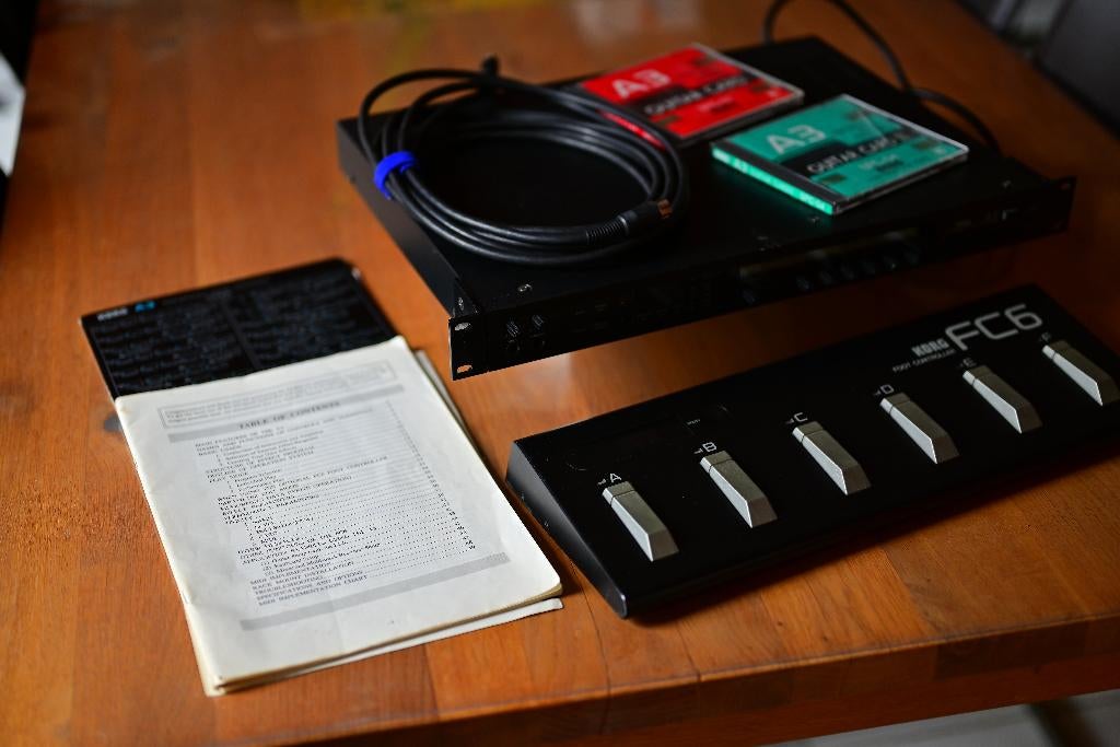 Korg A3 + FC6 + SPC-01 & SPC-04, Muziek en Instrumenten, Ophalen, Gebruikt, Multi-effect