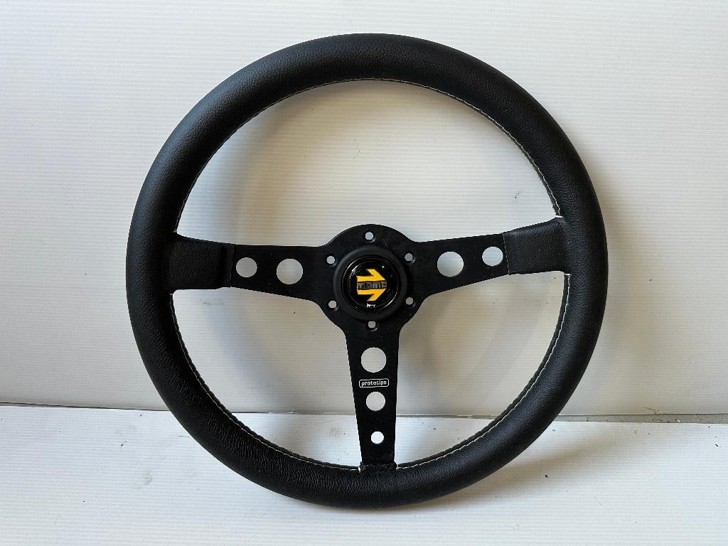 VOLANT MOMO PROTOTIPO, Enlèvement, Neuf