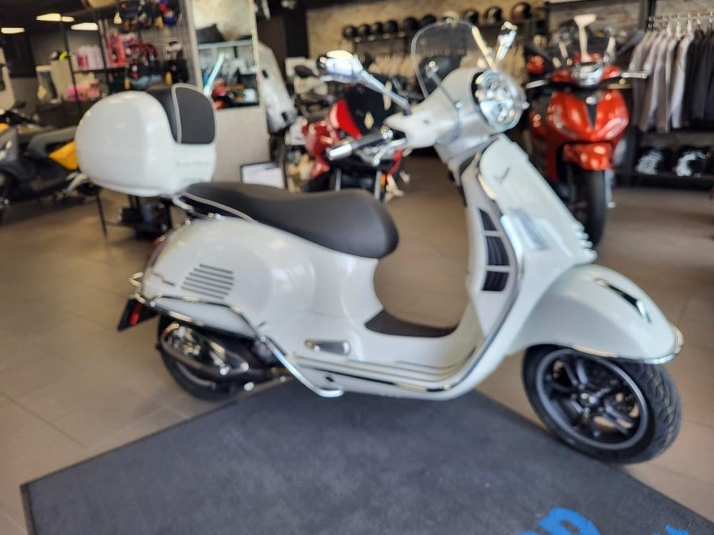 Vespa GTS 310 Super E5+