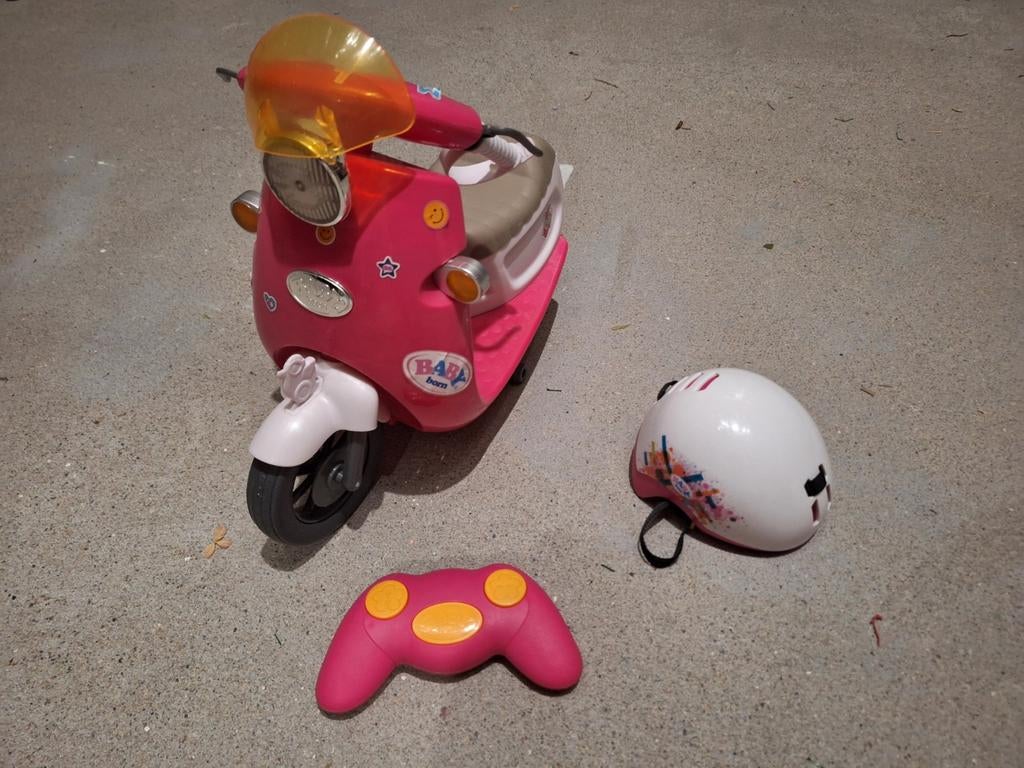 Babyborn scooter op afstandsbediening, Ophalen