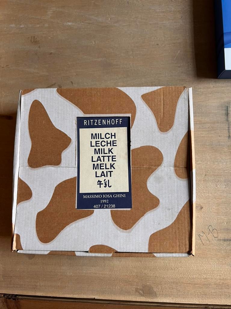 set van 2 Ritzenhoff Milk Genummerde editie (407/21238), Verzamelen, Glas en Drinkglazen, Ophalen, Nieuw, Overige typen