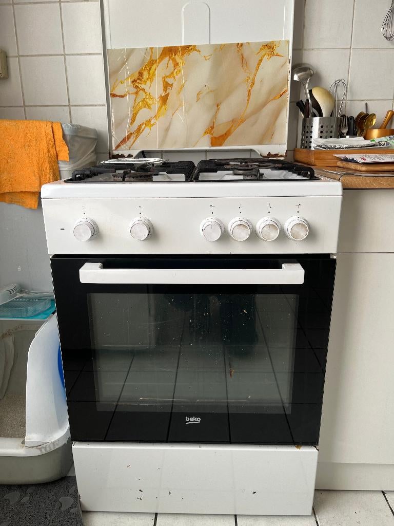 Cuisinière à gaz Beko, Enlèvement, Utilisé, Gaz, 3 zones de cuisson ou moins