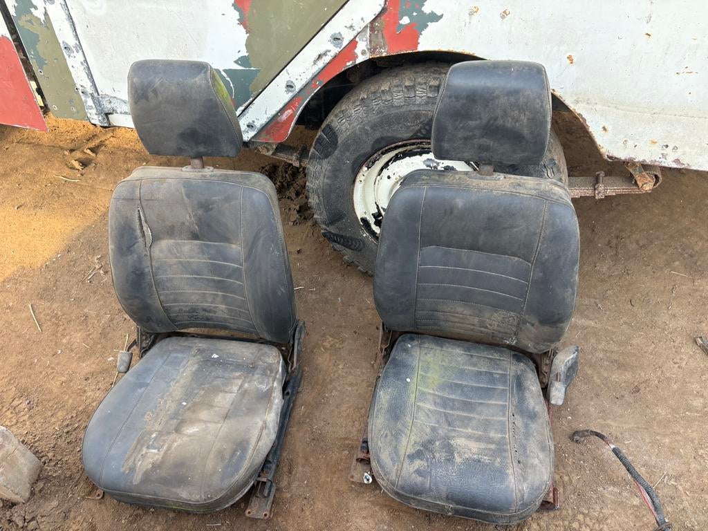 Zetels defender, Ophalen, Land Rover