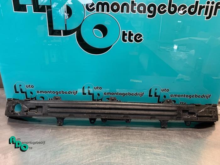 Bumperframe achter van een Hyundai Kona (Kona 17-), Gebruikt, -, -, Ophalen of Verzenden