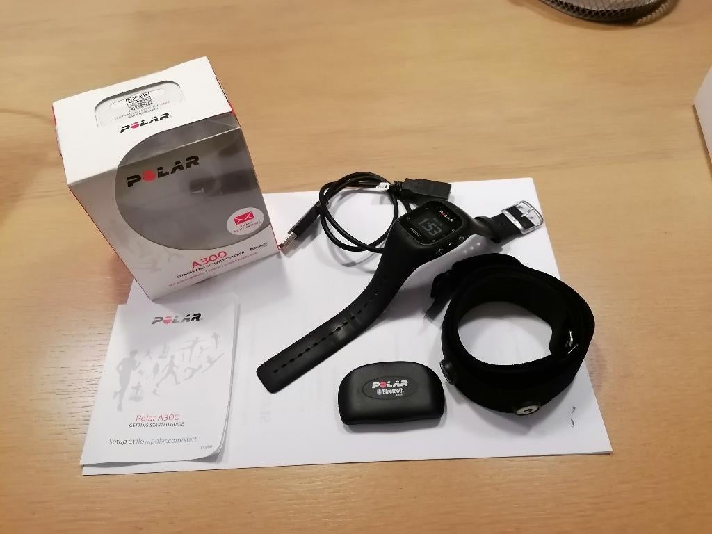 Sporthorloge Polar A300 + H7 hartslagband, Gebruikt, Zwart, Ophalen of Verzenden, Polar