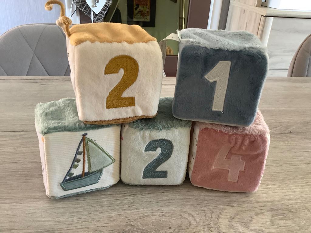 Baby Little Dutch pluche stapelkubussen (8x8 cm), Kinderen en Baby's, Speelgoed | Babyspeelgoed, Zo goed als nieuw, Overige typen