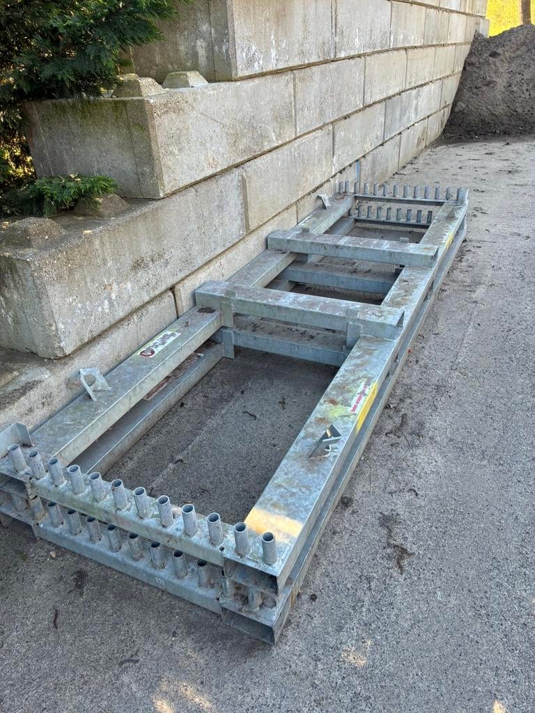 Bok voor werfhekken, Ophalen, Gebruikt