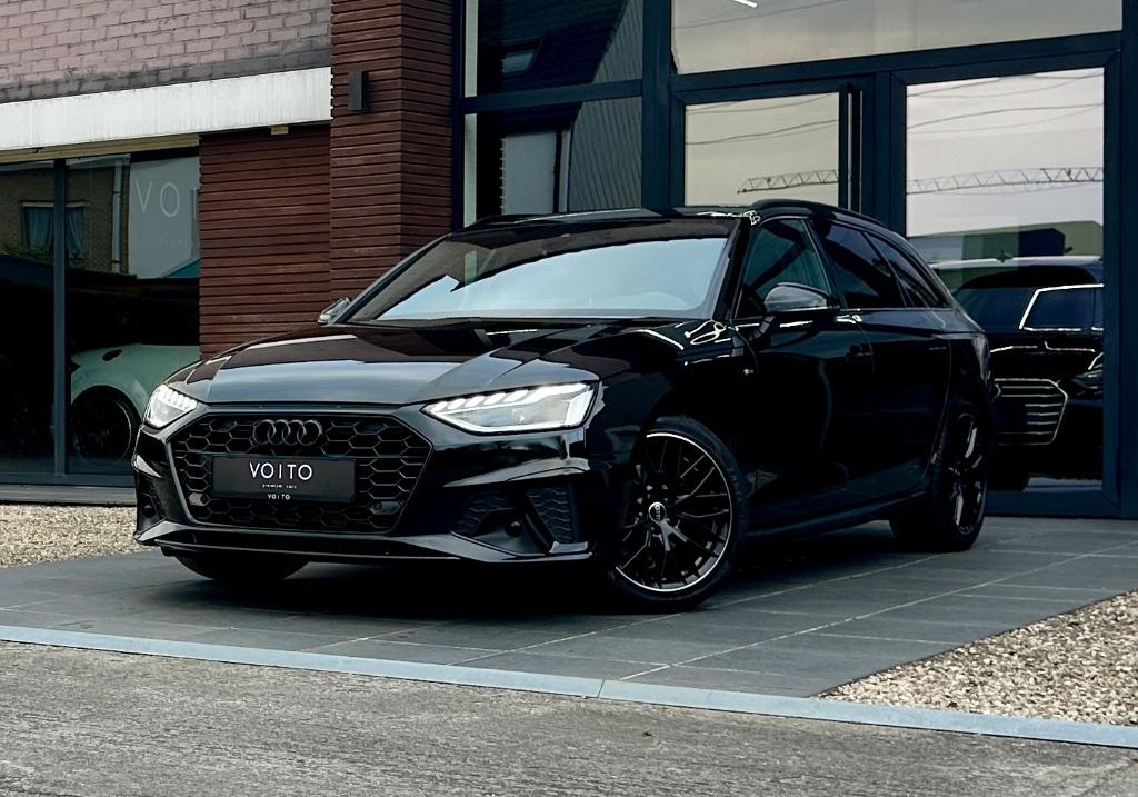 Audi A4 Avant 35TFSI S-LINE Competition/CAMERA/NAVI/VIRTUAL, Auto's, Audi, 1984 cc, A4, Zwart, 146 g/km