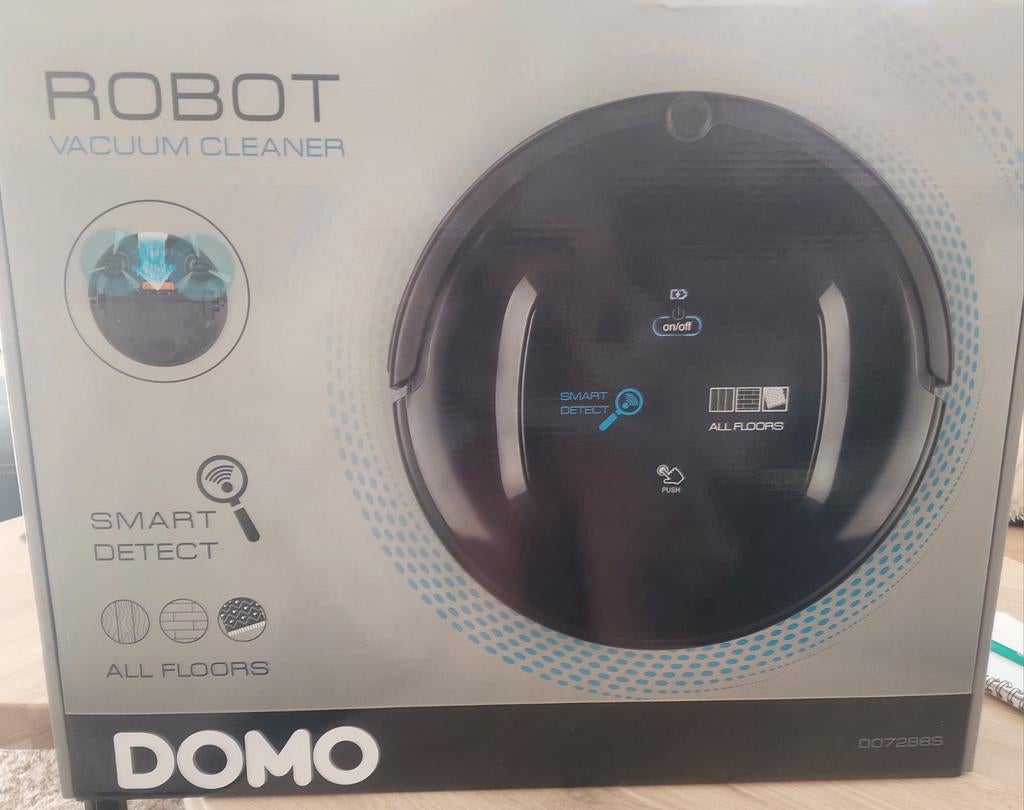 Aspirateur robot Domo en parfait état, Aspirateur