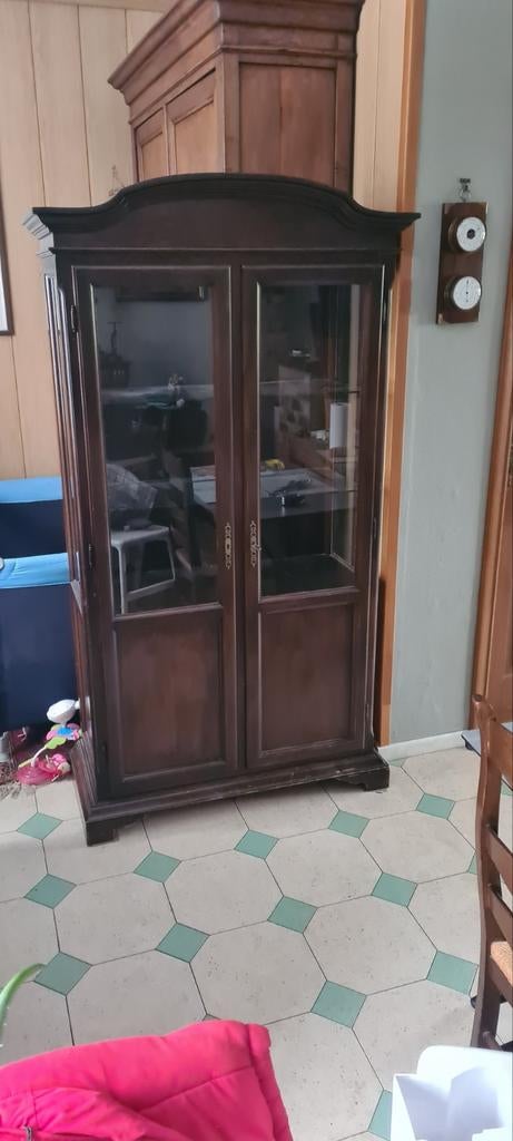 1meuble 2 corps (145l)1bibliotheque (90l)  60€ pièce
