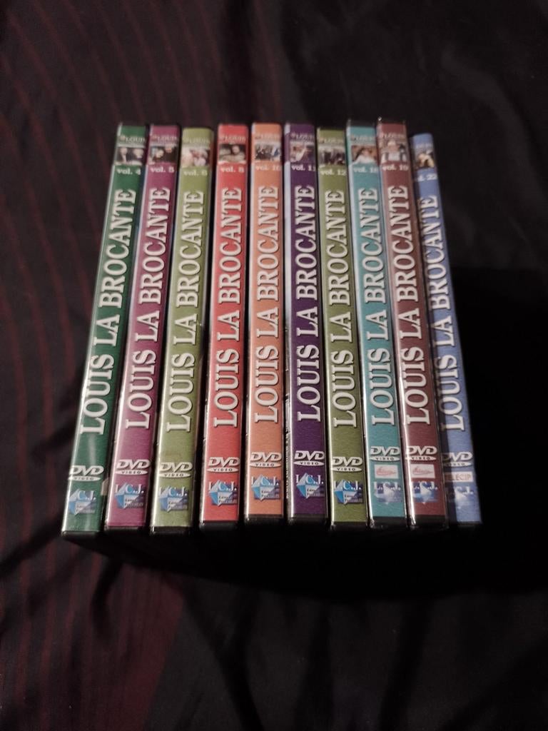 A vendre lot de 10 DVD de la série Louis la brocante, CD & DVD, DVD | TV & Séries télévisées, Comme neuf, Drame, À partir de 9 ans