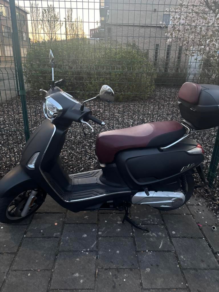Kymco like 125cc, Fietsen en Brommers, Scooters | Kymco, Ophalen, Nieuw, Like, Benzine