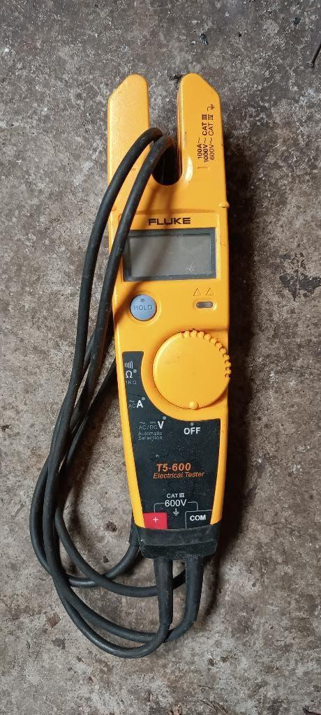 multimetre fluke T5-600, Bricolage & Construction, Enlèvement, Utilisé, Électricité