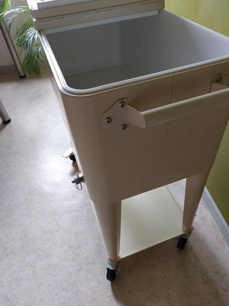 Design koelbox op wieltjes nieuw, Caravans en Kamperen, Koelboxen, Ophalen, Koelbox