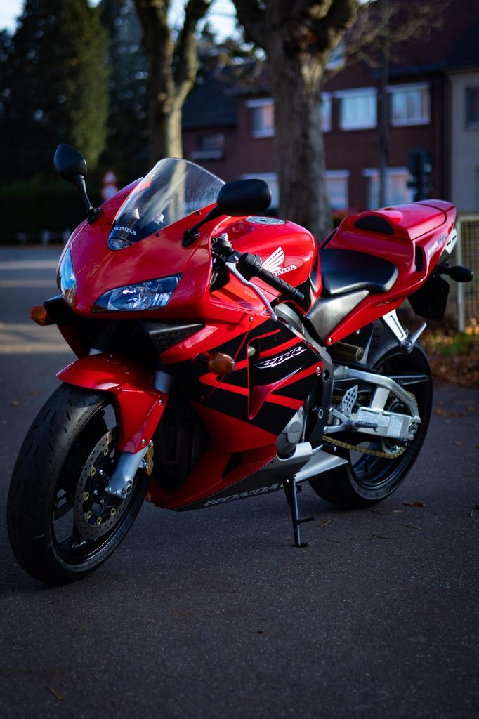 HONDA CBR600RR - 1064 KM - NIEUWSTAAT, Motoren, Motoren | Honda, 4 cilinders, Super Sport, Particulier, Meer dan 35 kW