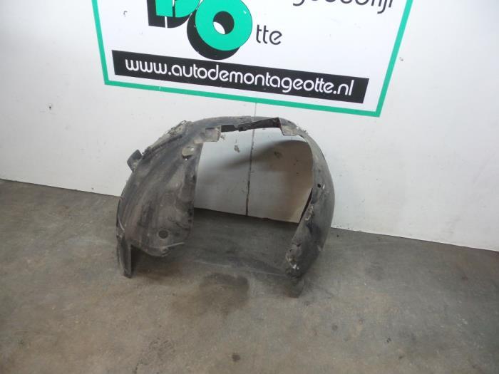 Passage de roue d'un Opel Astra (Astra H 04-), -, Opel, 3 mois de garantie, Utilisé