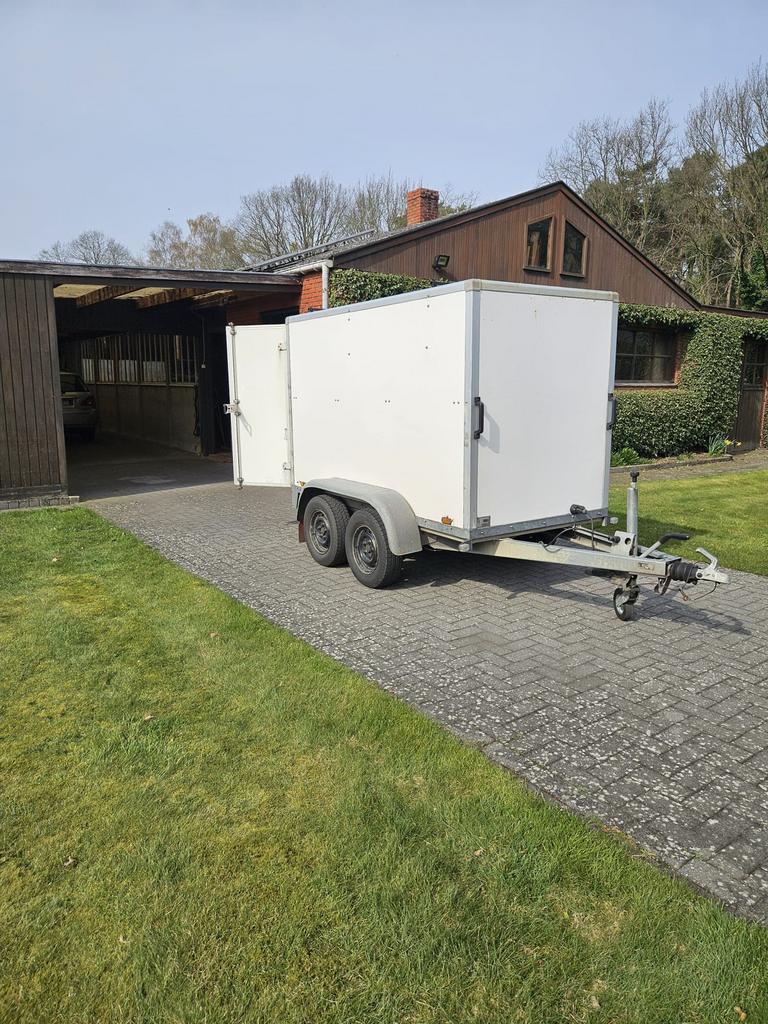 Gesloten remorque/ aanhangwagen, Auto diversen, Aanhangers en Bagagewagens, Ophalen, Zo goed als nieuw