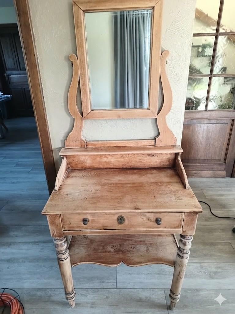 Antiek tafel met spiegel, Ophalen