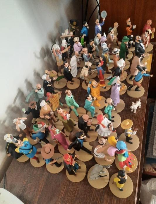 50 figurines Hergé Moulinsart, Collections, Enlèvement ou Envoi, Neuf, Autres types