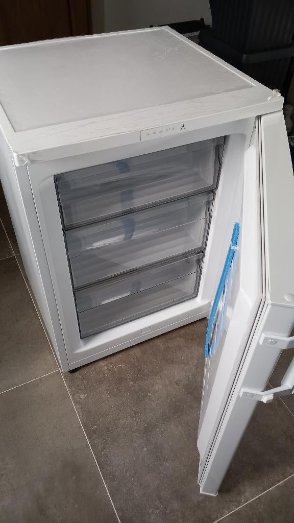 Diepvries AEG anti-ijslaag met 3 lades, Minder dan 85 cm, Minder dan 60 cm, Zo goed als nieuw, Vrijstaand